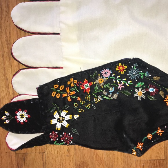 Beaded Vintage Vest - Picture 3 of 4